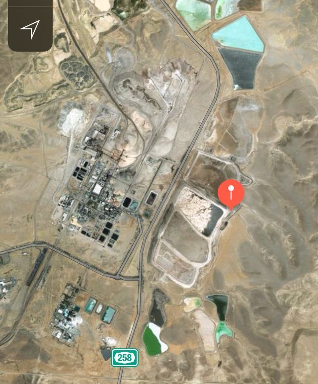 נקודת הפריצה של הבריכות: החומה קרסה (צילום: גוגל מפות)